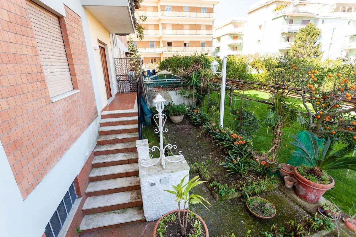 Appartamento Casa Giangi Sorrento Esterno foto